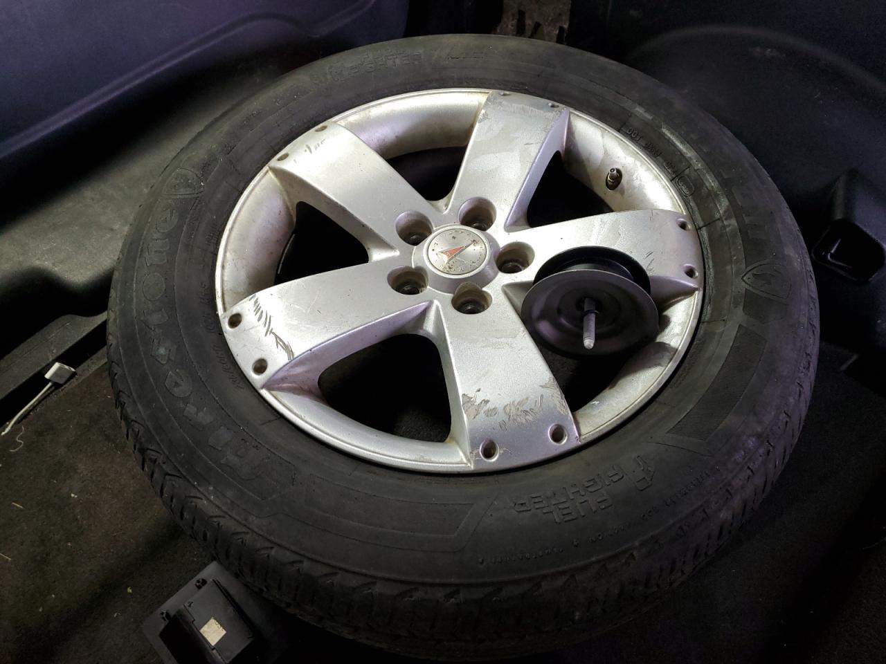 2008 Pontiac Torrent - Image 13