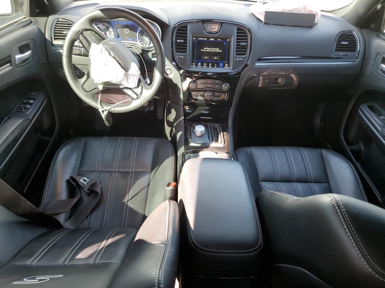 2021 Chrysler 300 - Image 8
