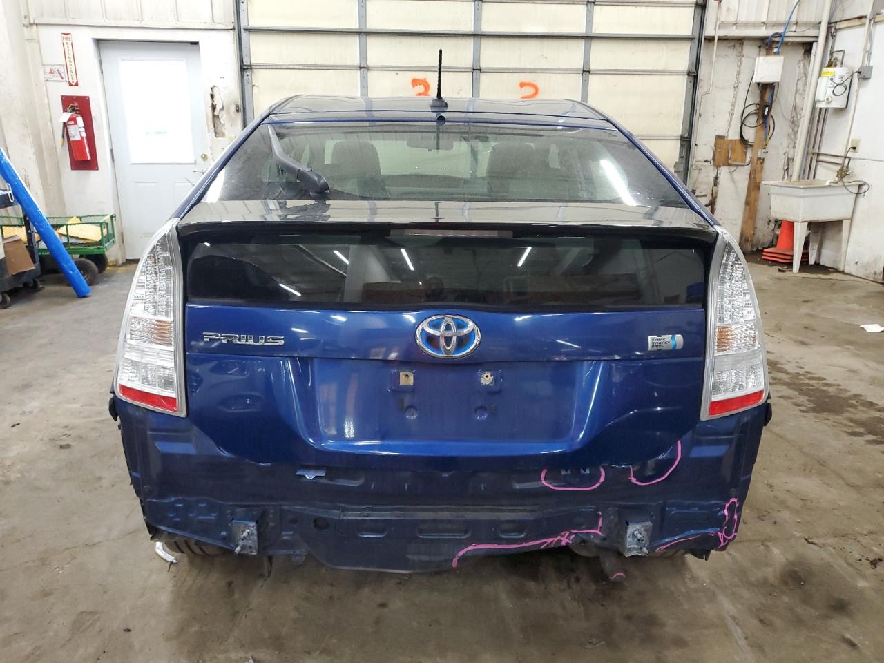 2010 Toyota Prius - Image 6