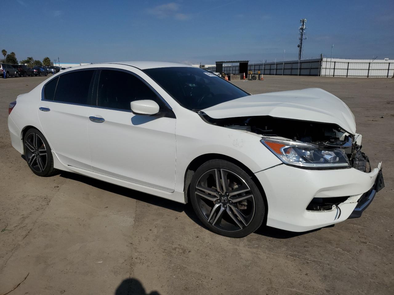 2016 Honda Accord - Image 4