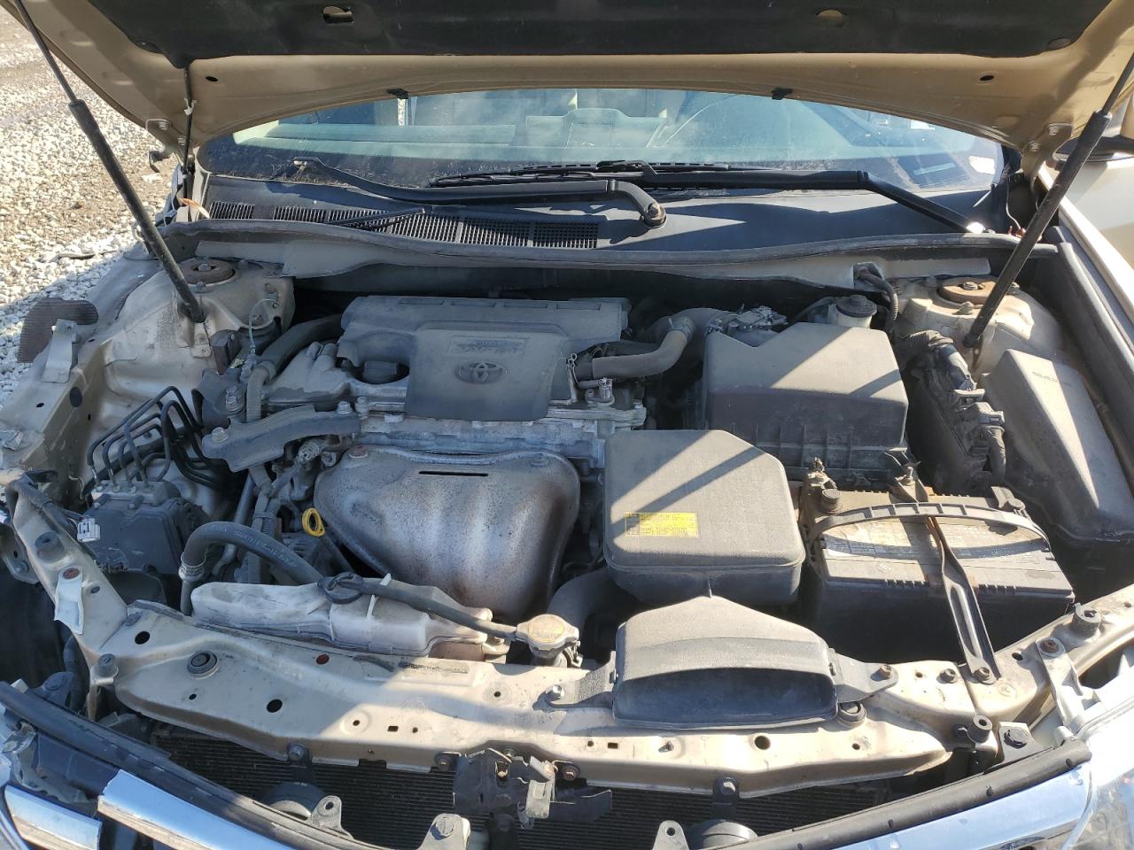 2012 Toyota Camry - Image 13