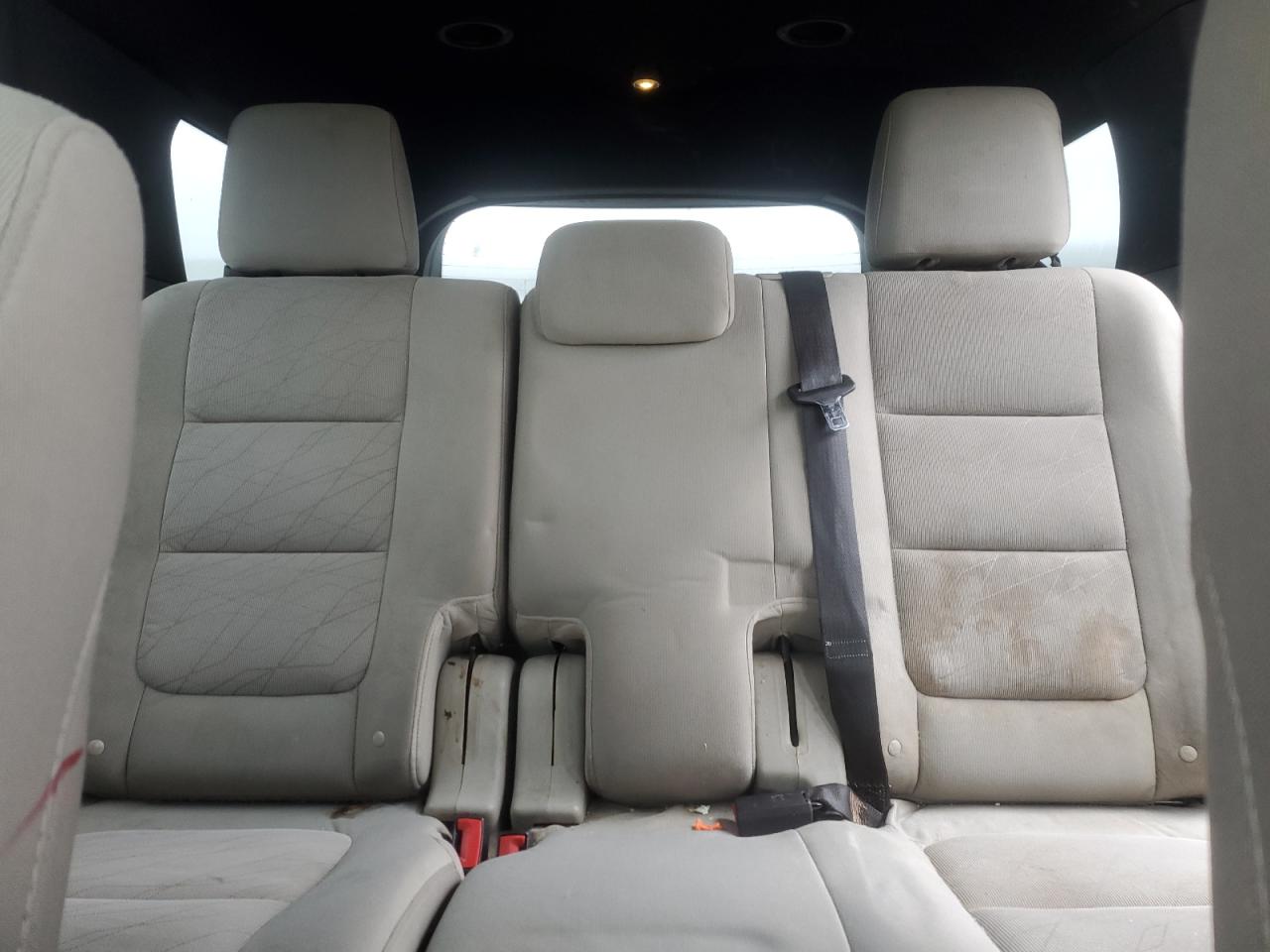 2012 Ford Explorer - Image 10