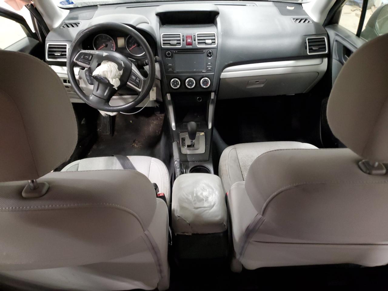 2016 Subaru Forester - Image 8