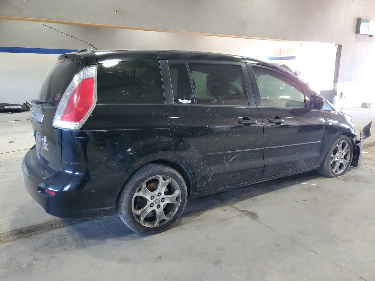 2009 Mazda 5 - Image 3
