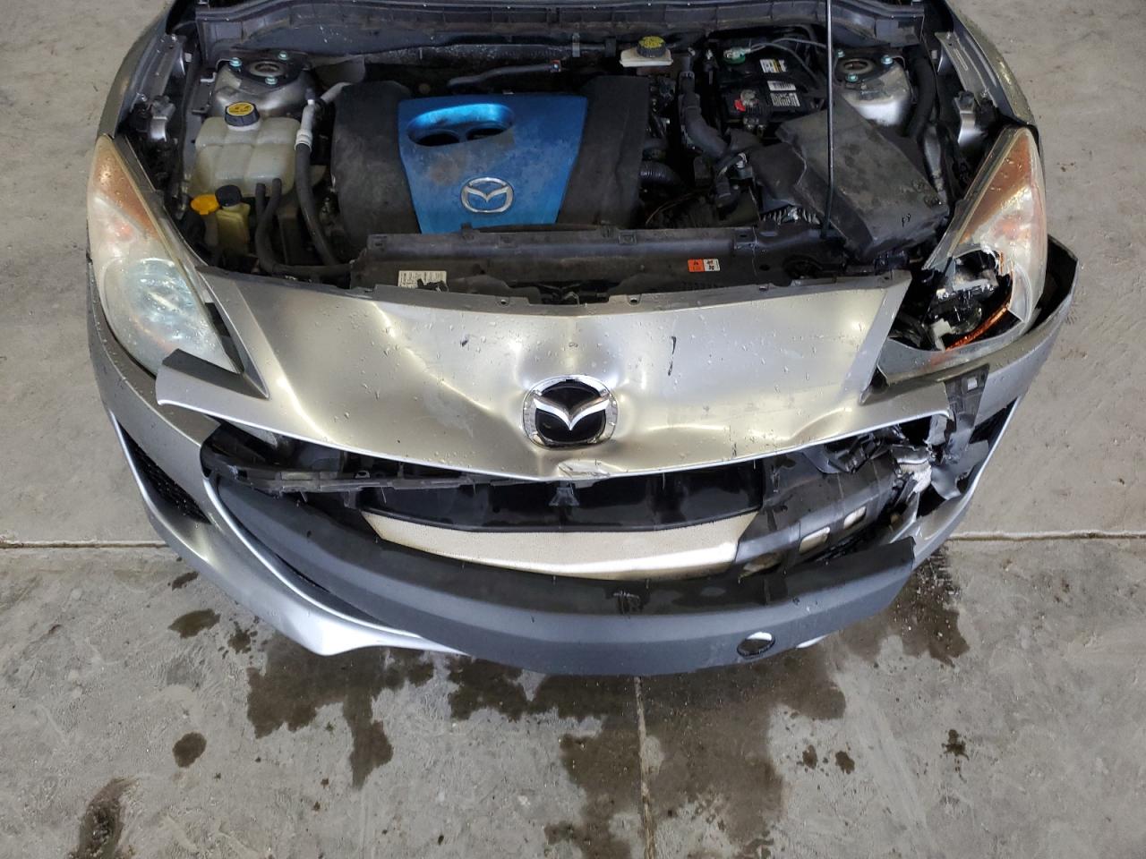 2012 Mazda 3 - Image 11