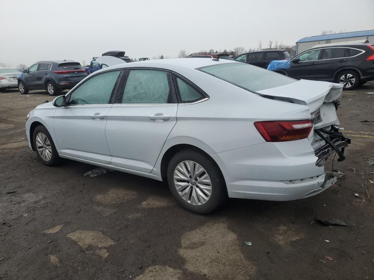 2019 Volkswagen Jetta - Image 2