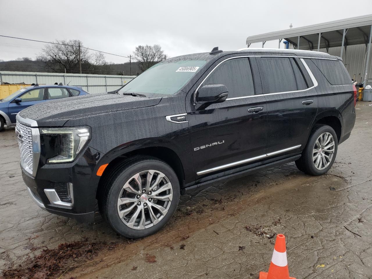 2021 GMC Yukon - Image 1