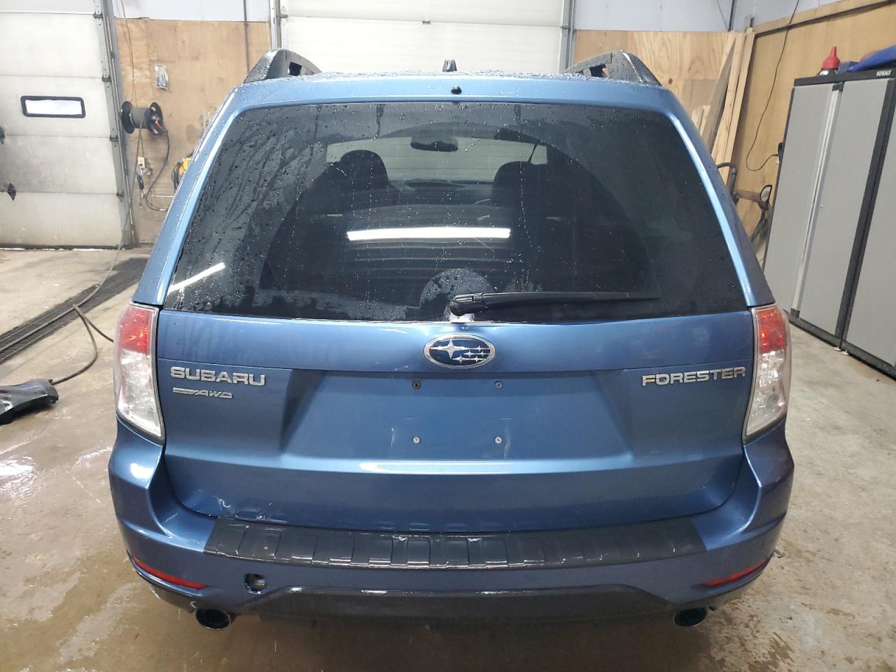 2010 Subaru Forester - Image 6