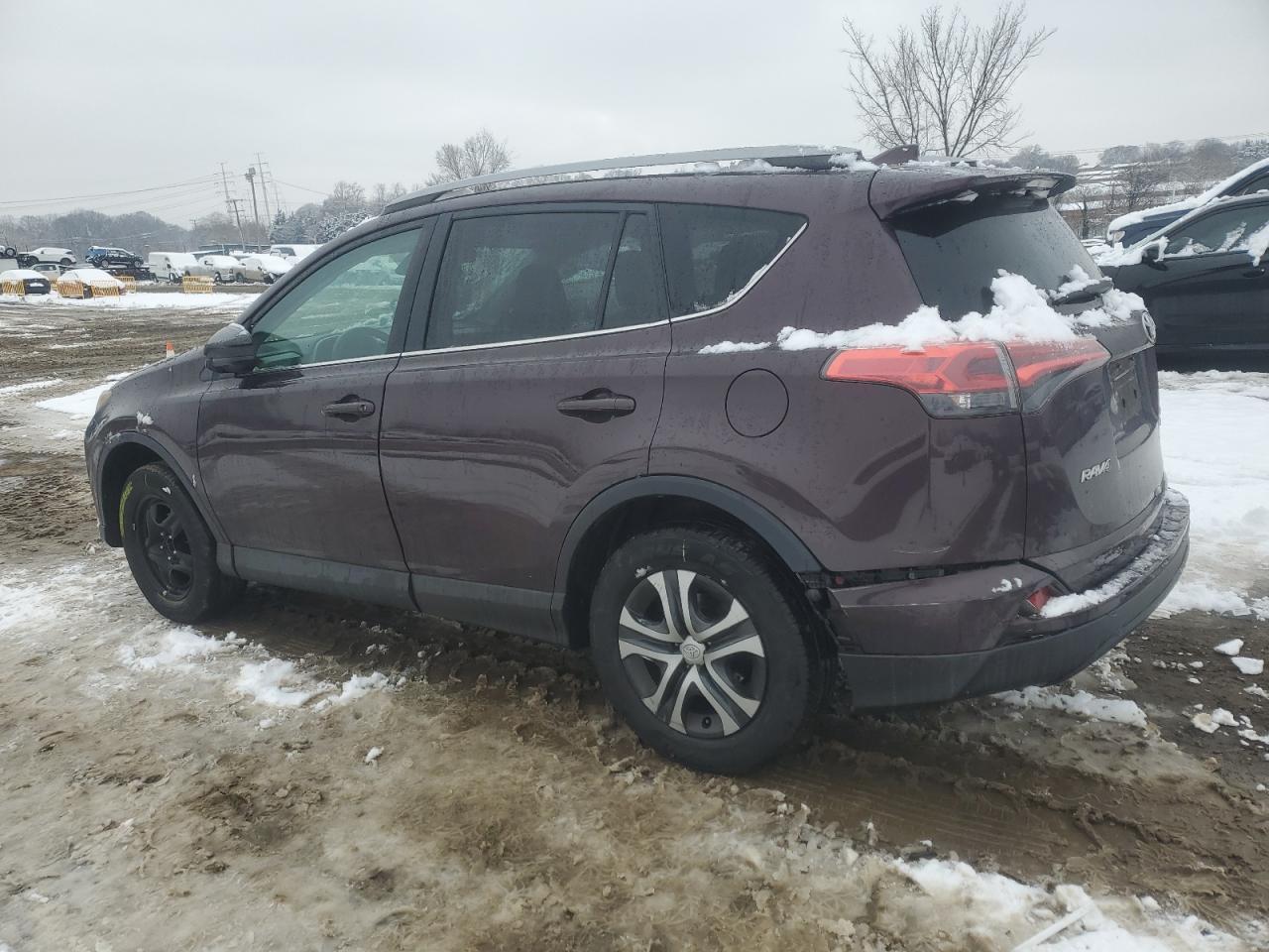 2017 Toyota RAV 4 - Image 2