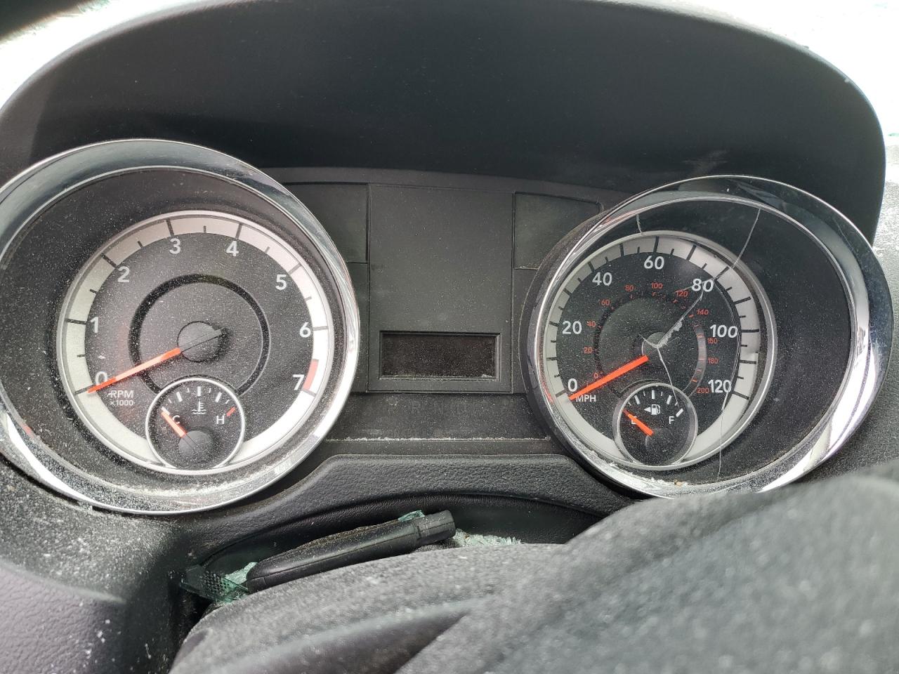 2019 Dodge Caravan - Image 9