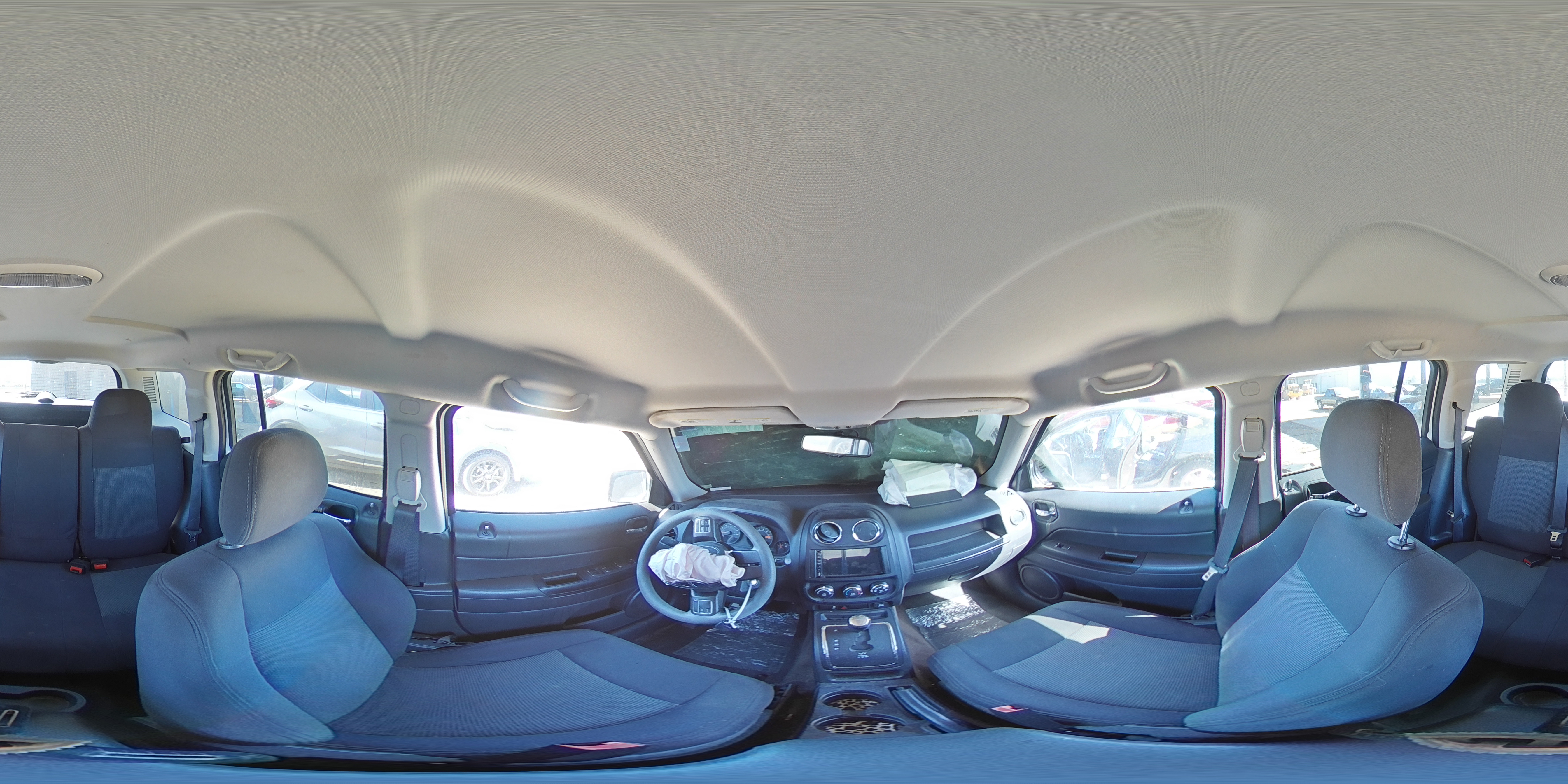 2017 Jeep Liberty (Patriot) - Image 14