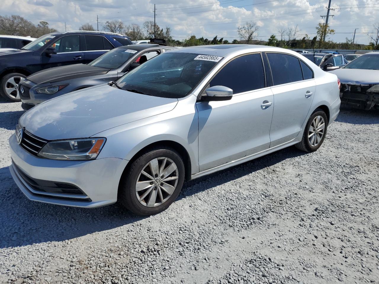 2015 Volkswagen Jetta - Image 1