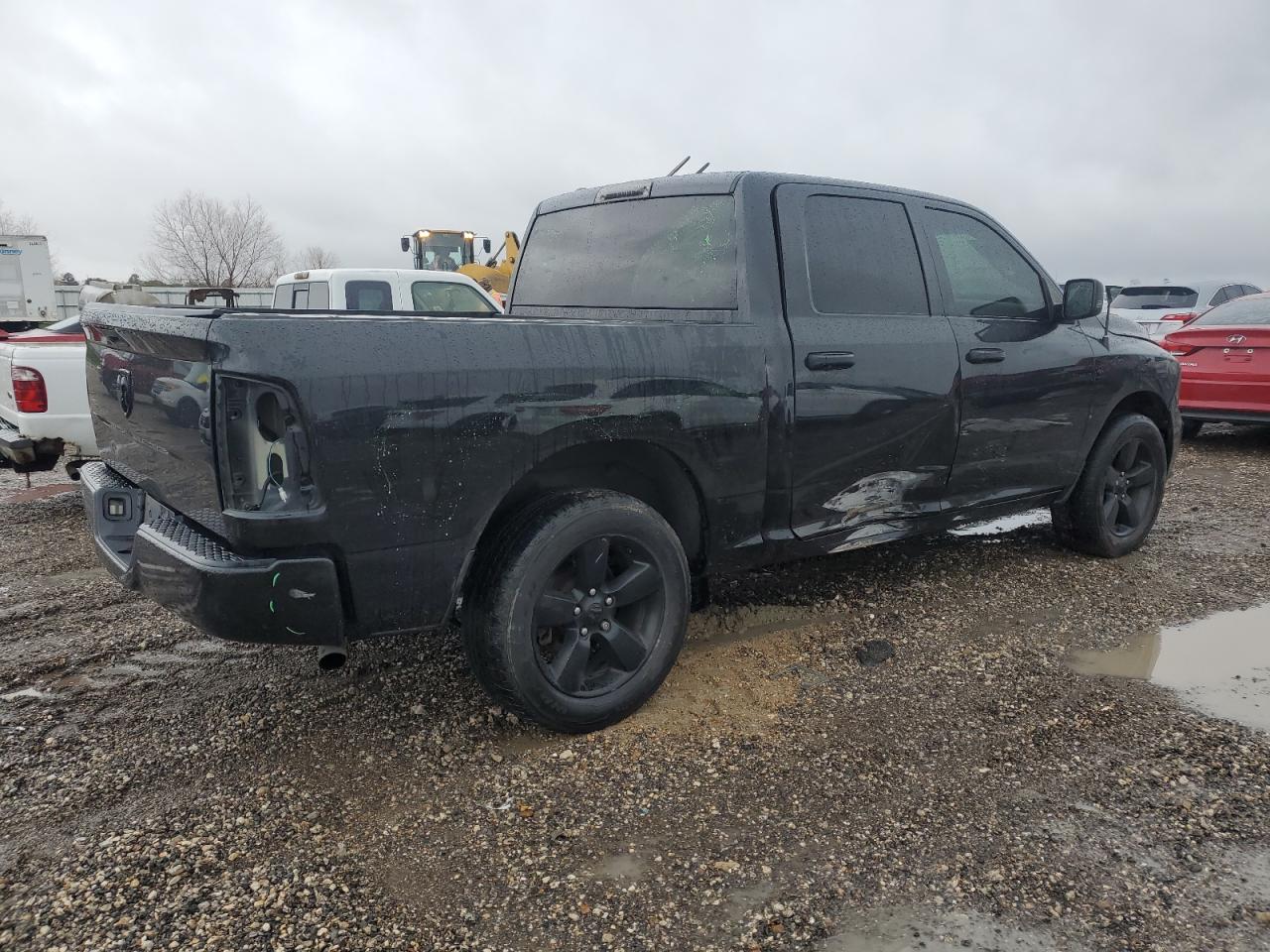 2016 RAM 1500 - Image 3