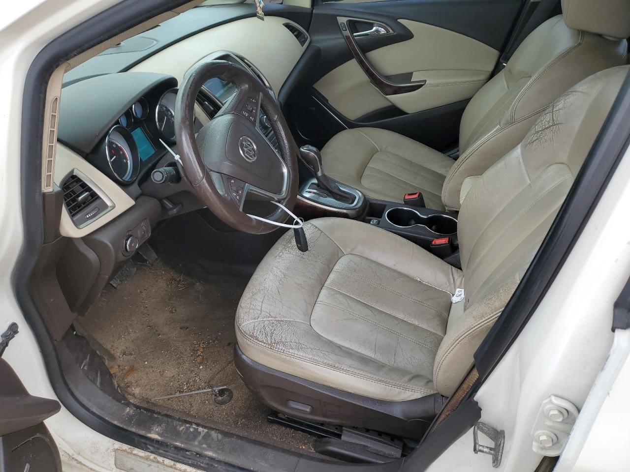 2014 Buick Verano - Image 7