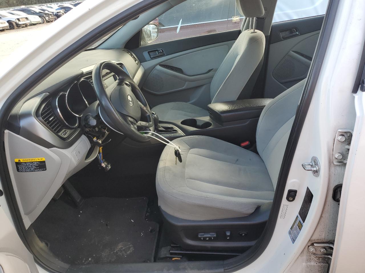 2011 Kia Optima - Image 7