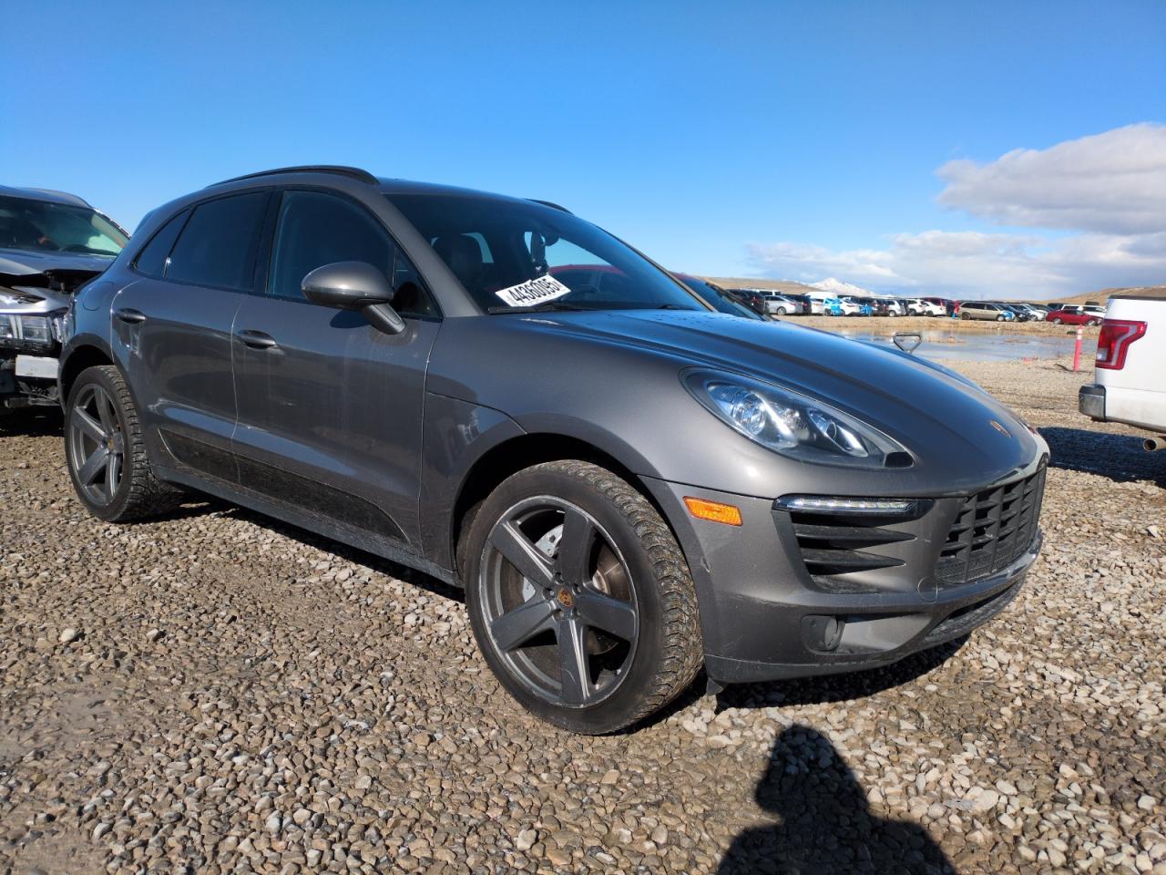 2016 Porsche Macan - Image 4