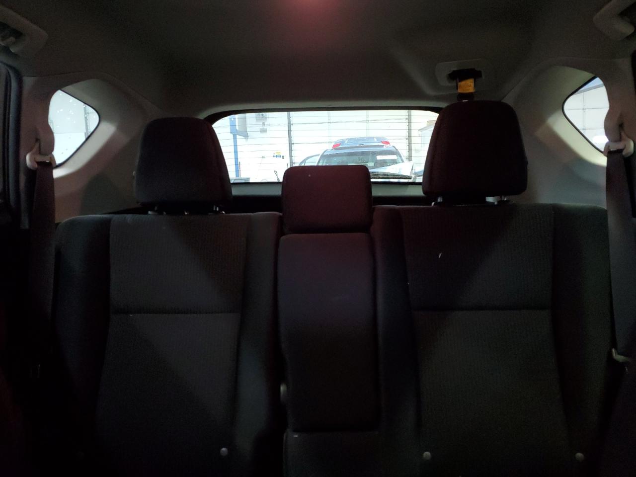 2016 Toyota RAV 4 - Image 10
