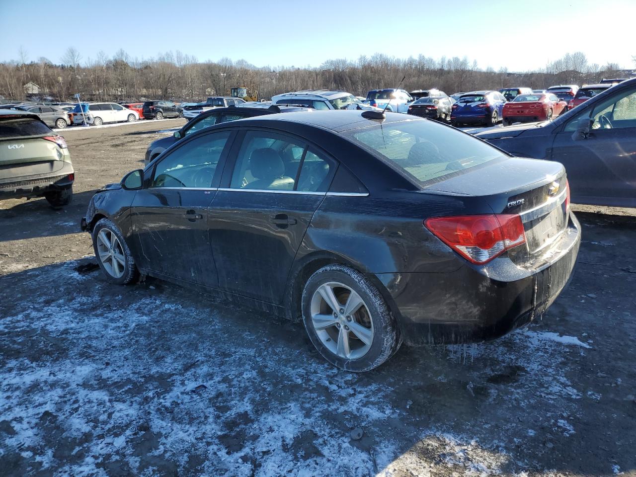 2015 Chevrolet Cruze - Image 2