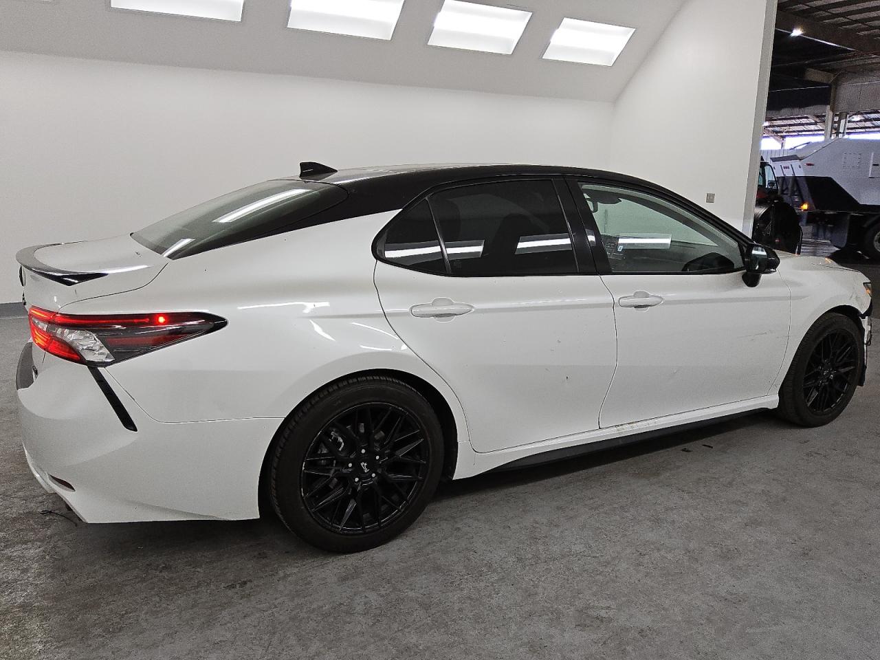 2021 Toyota Camry - Image 3