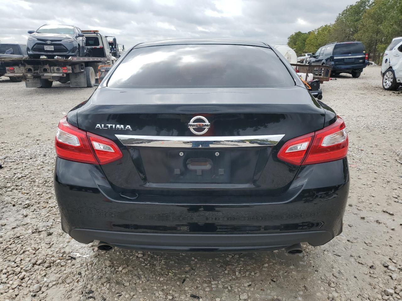 2016 Nissan Altima - Image 6