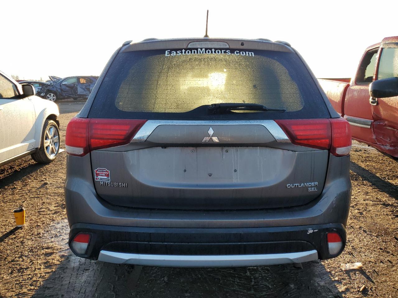 2016 Mitsubishi Outlander - Image 6