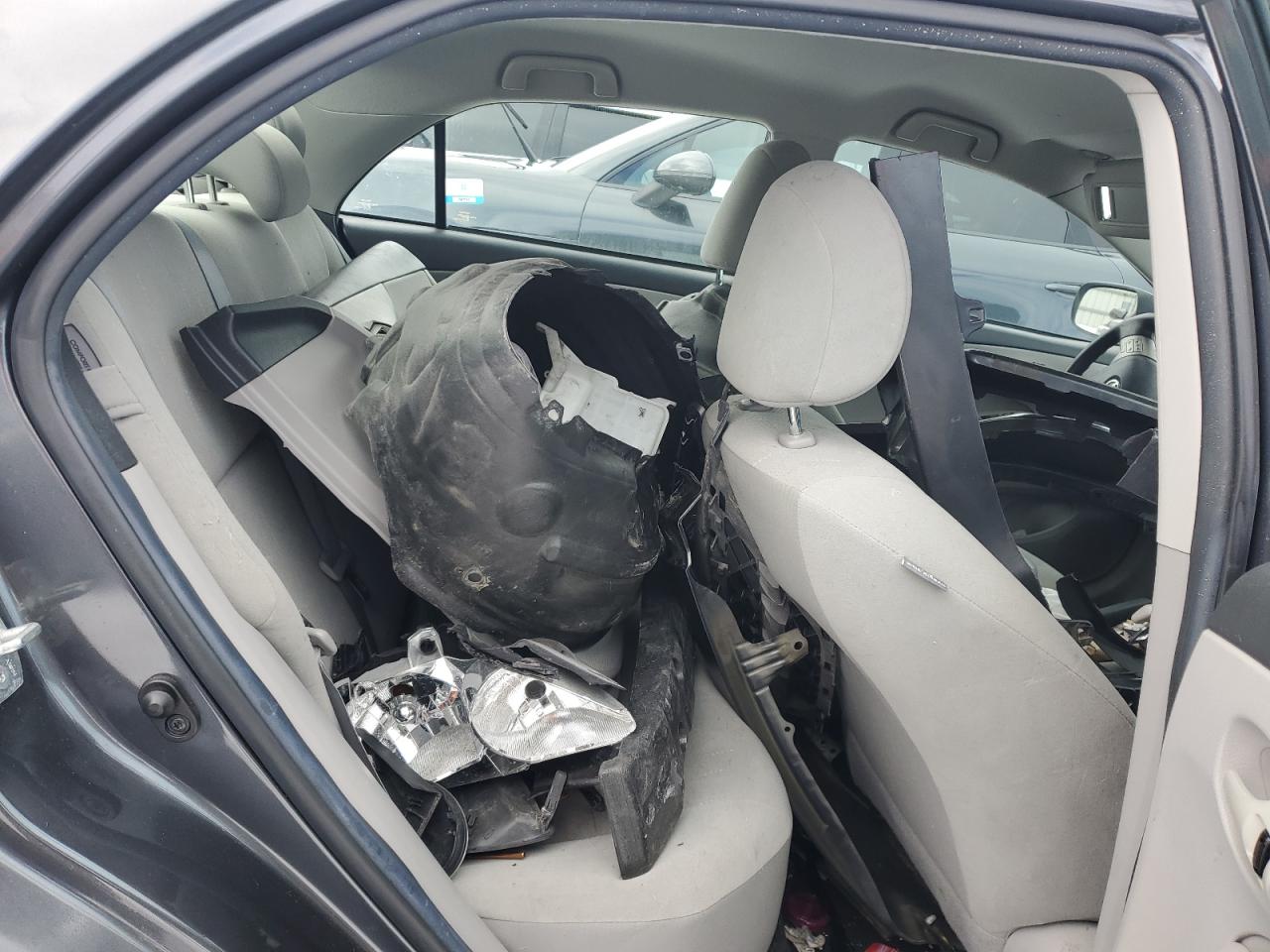 2012 Toyota Corolla - Image 10