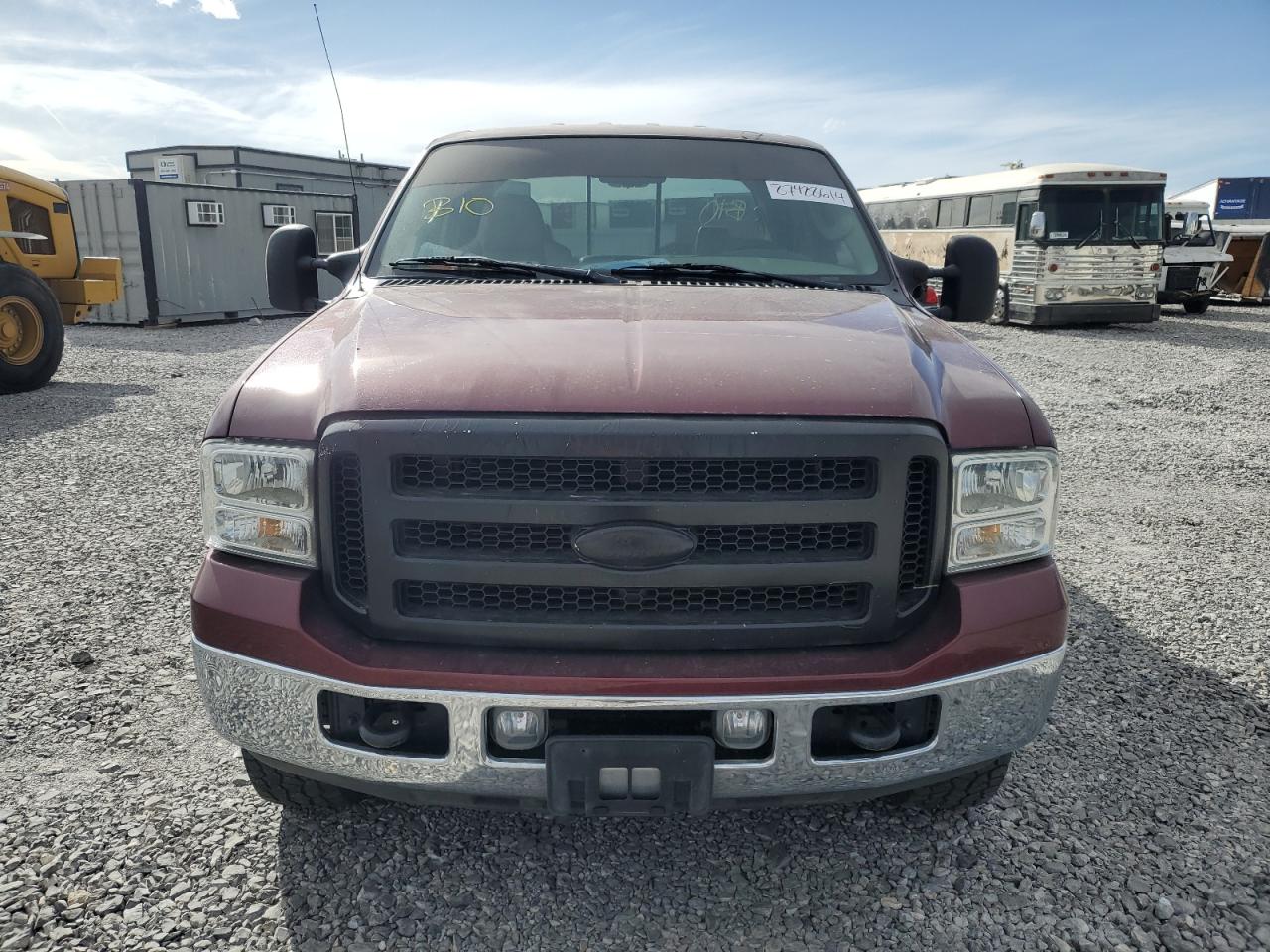 2006 Ford F350 - Image 5