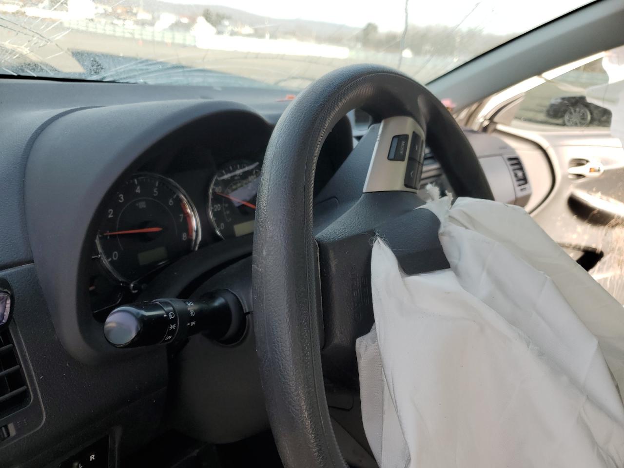 2012 Toyota Corolla - Image 9