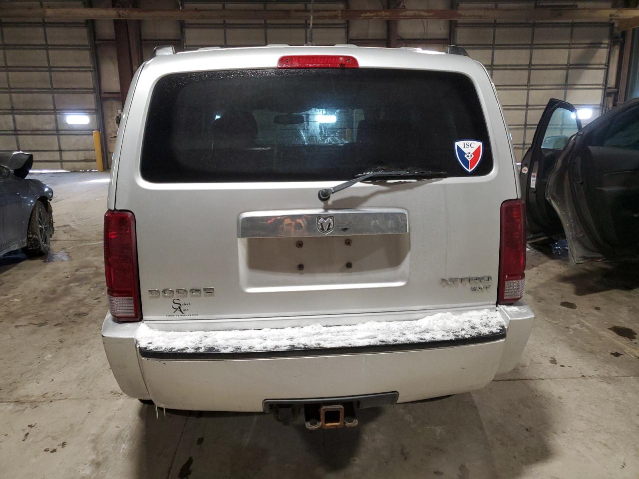 2010 Dodge Nitro - Image 6