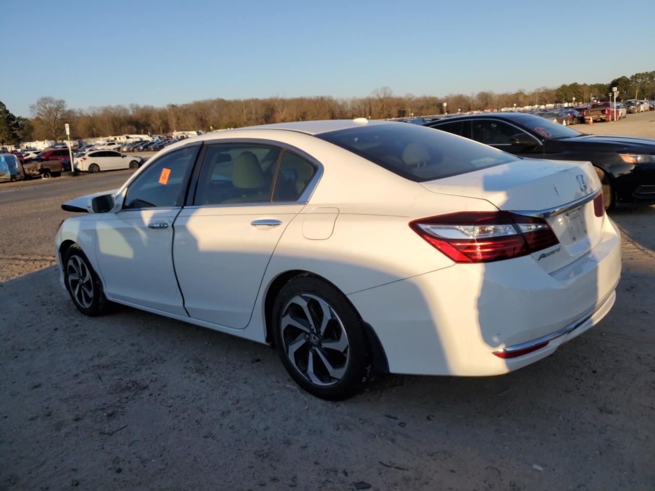2016 Honda Accord - Image 2
