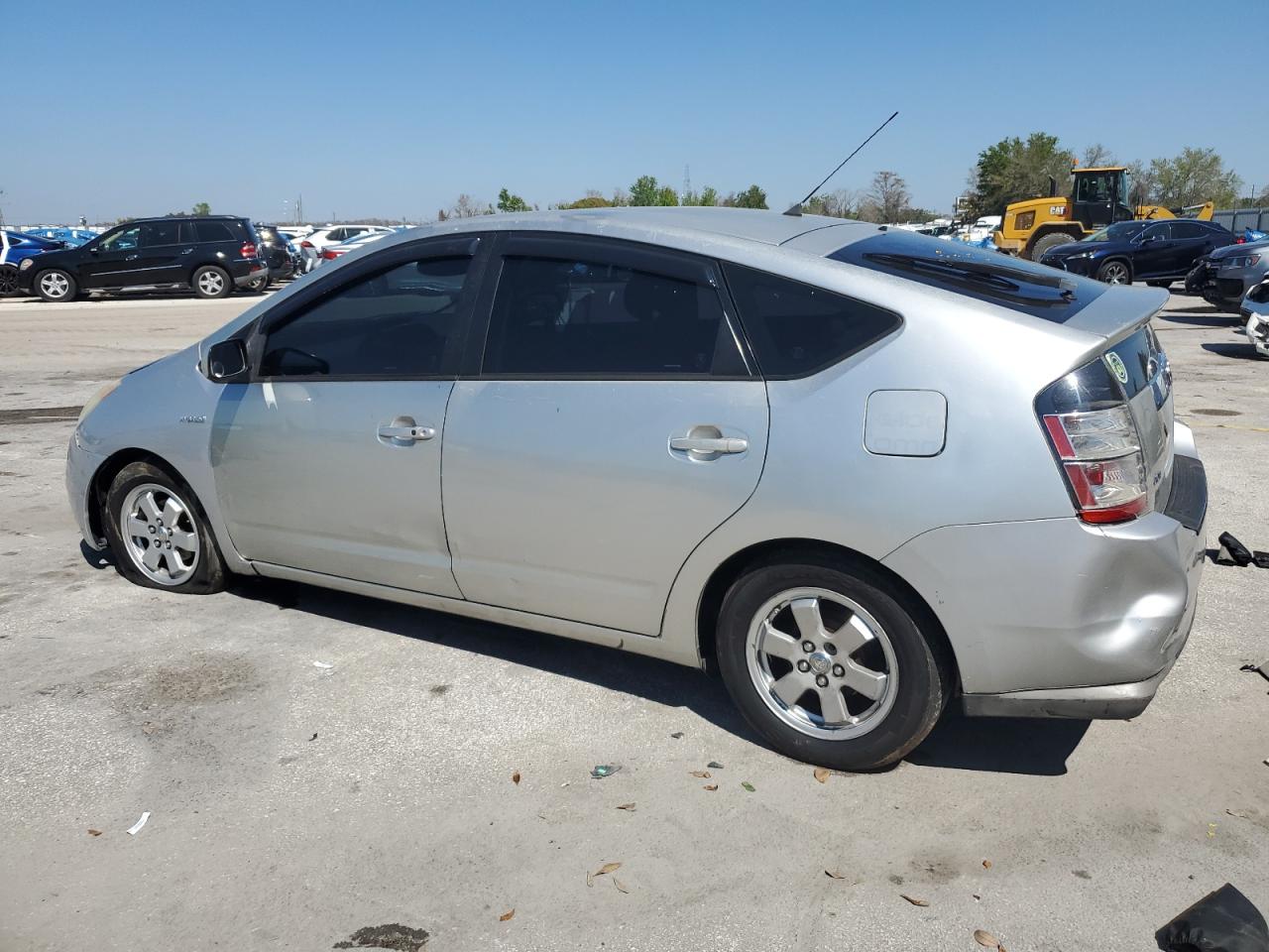 2005 Toyota Prius - Image 2