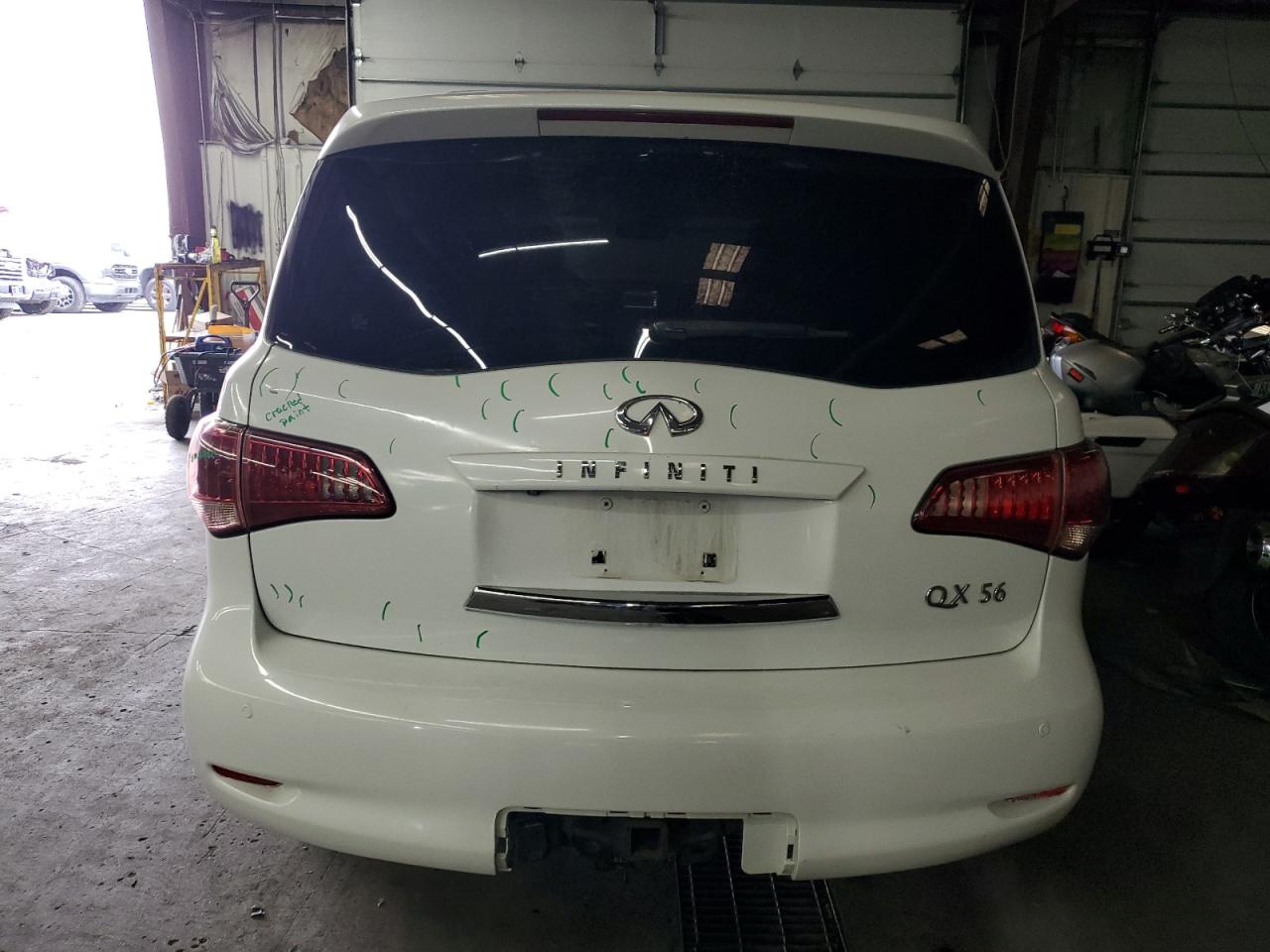 2011 Infiniti QX56 - Image 6
