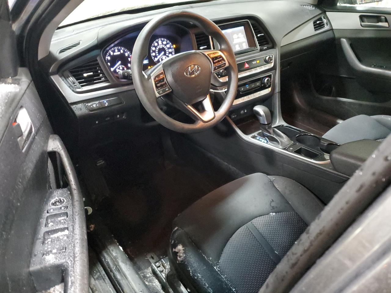 2019 Hyundai Sonata - Image 8