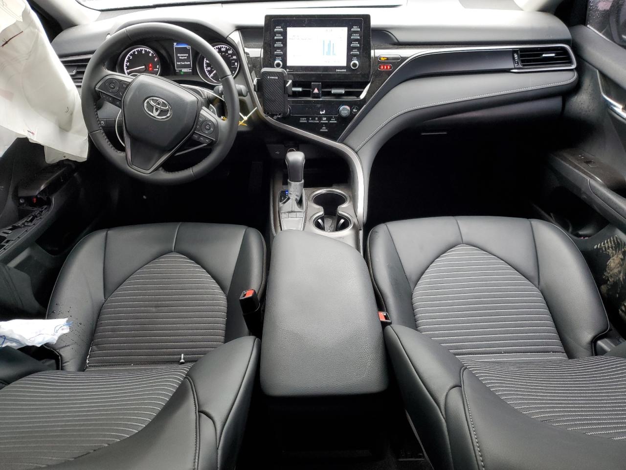 2024 Toyota Camry - Image 8