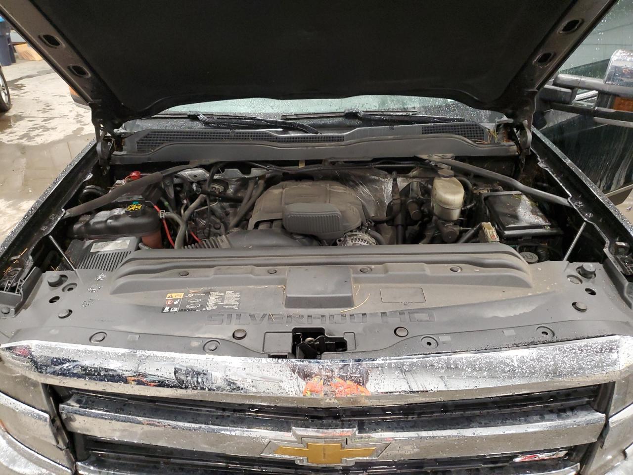 2017 Chevrolet Silverado - Image 11