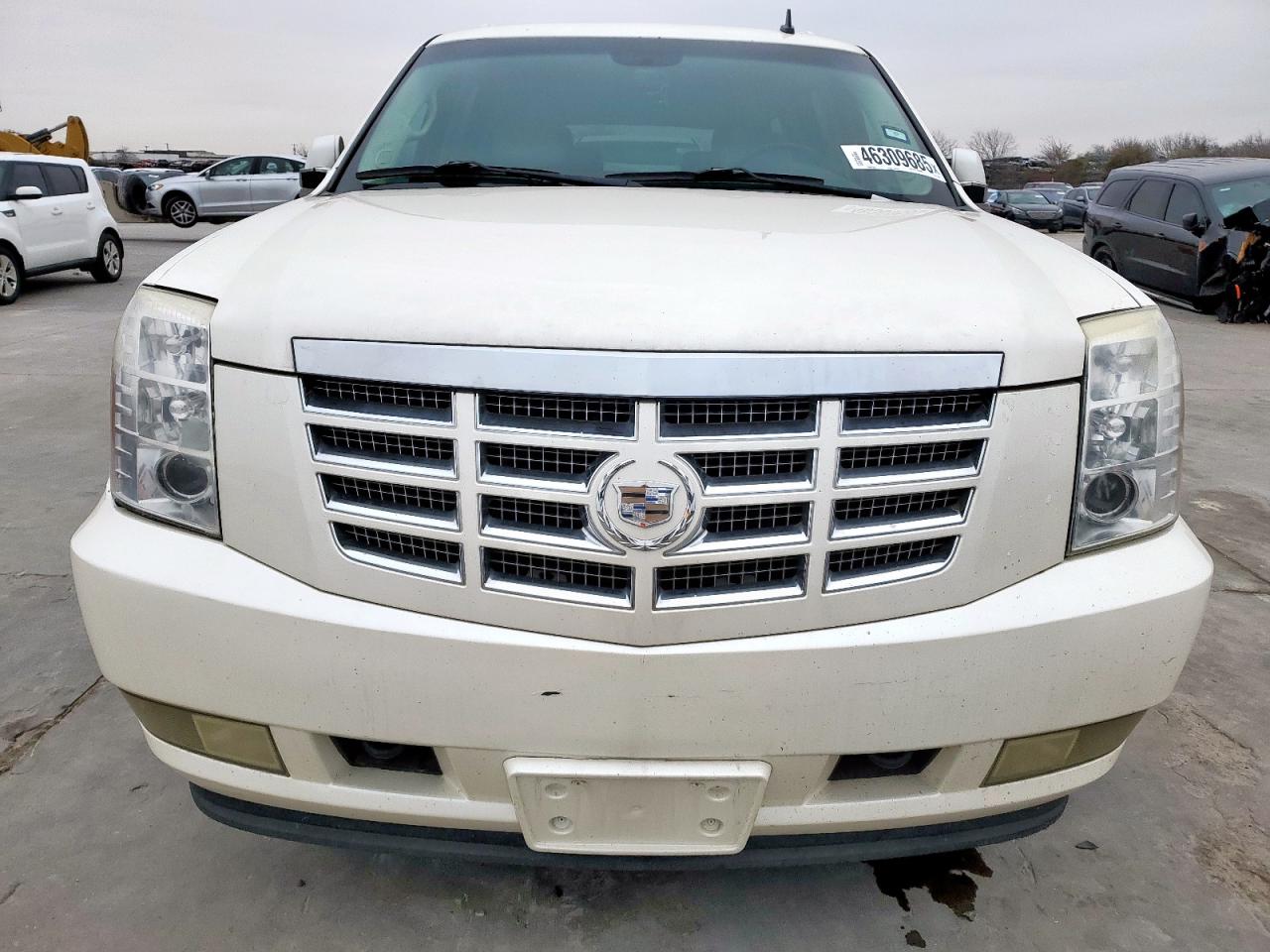 2008 Cadillac Escalade - Image 5