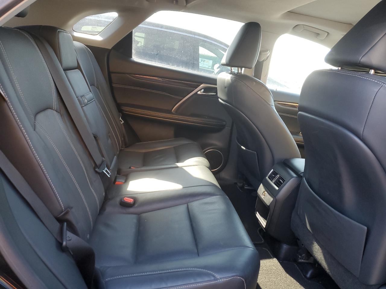 2019 Lexus RX - Image 11