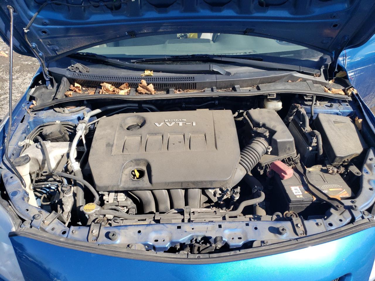 2010 Toyota Corolla - Image 12