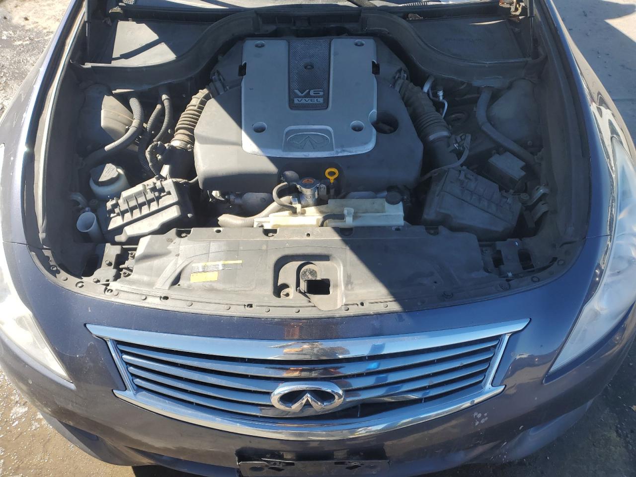 2012 Infiniti G - Image 11