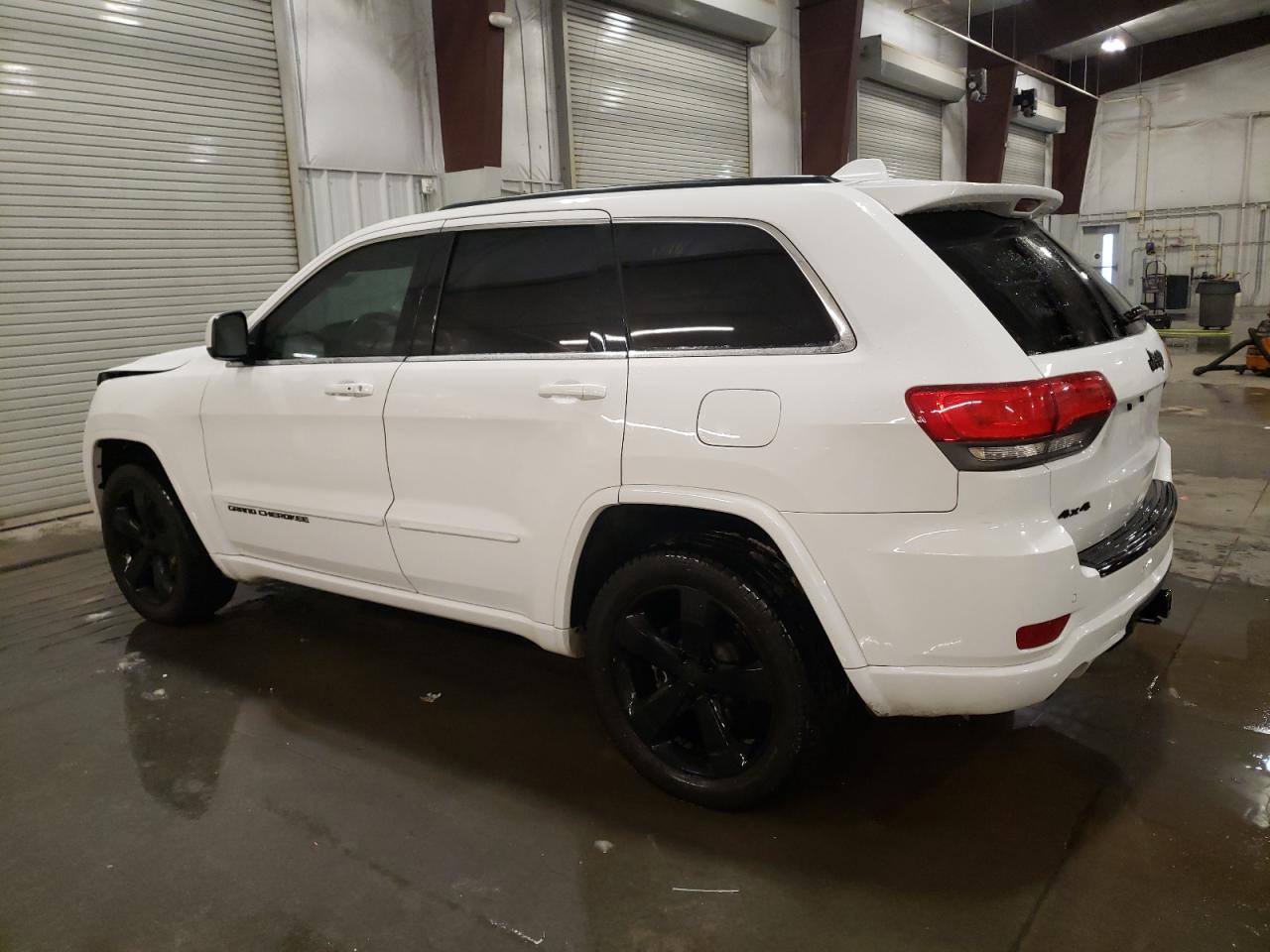 2015 Jeep Grand Cherokee - Image 2