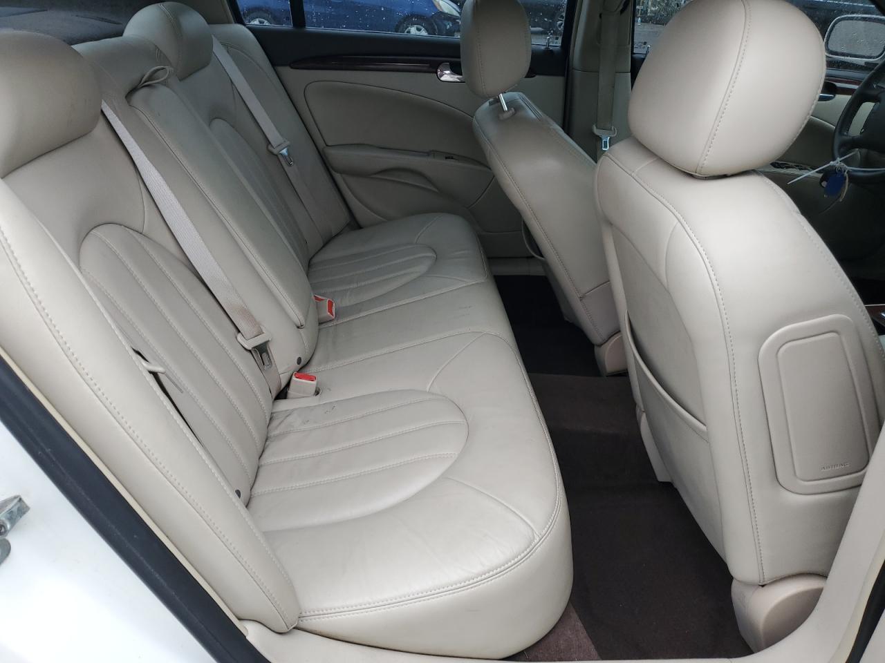 2008 Buick Lucerne - Image 10