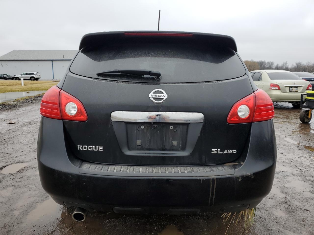 2011 Nissan Rogue - Image 6