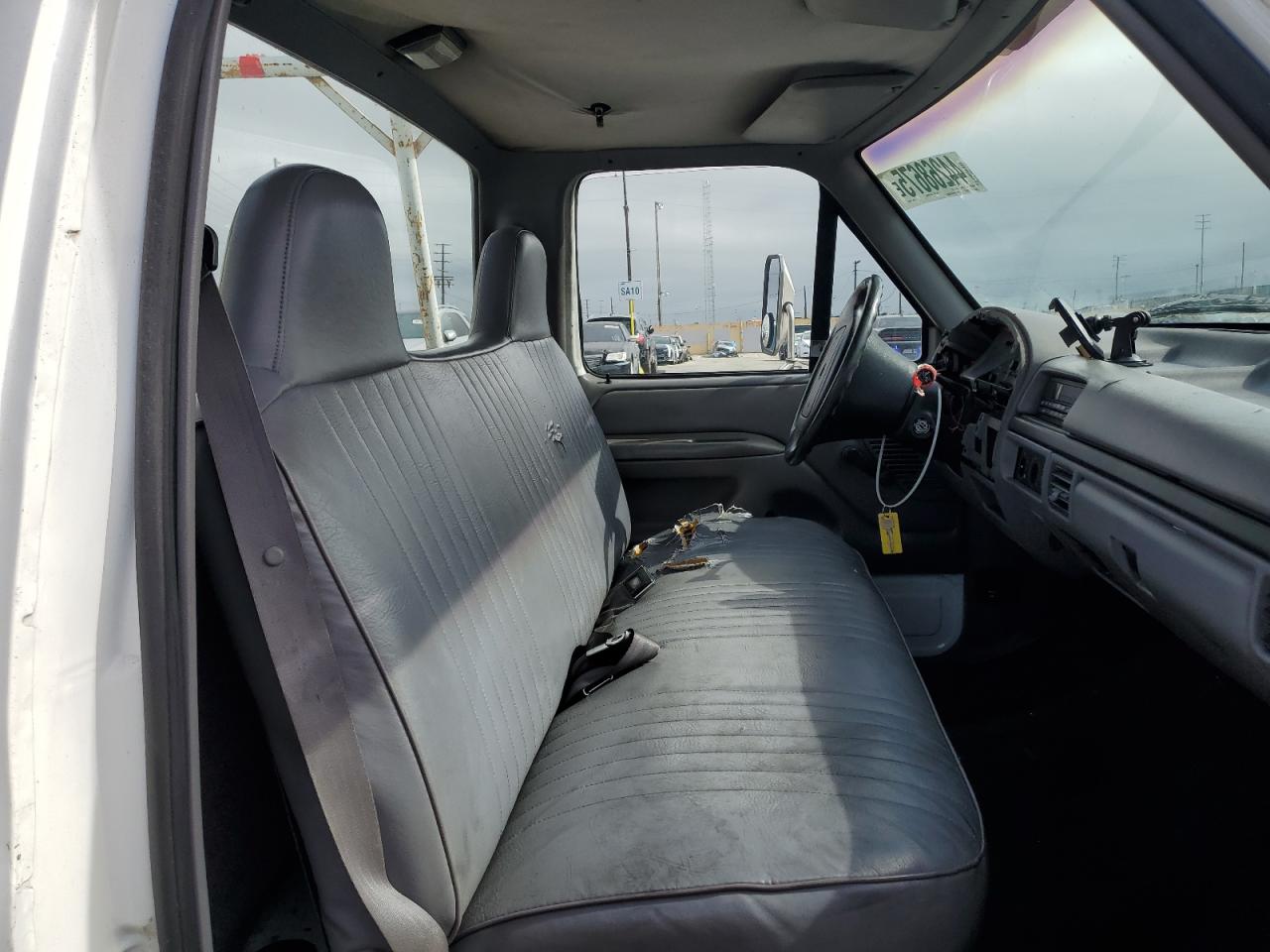 1996 Ford F350 - Image 10