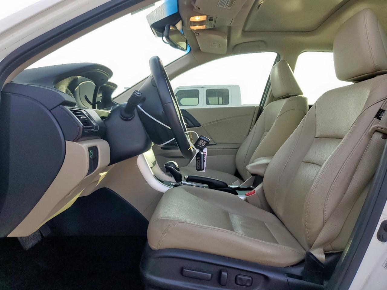 2013 Honda Accord - Image 7
