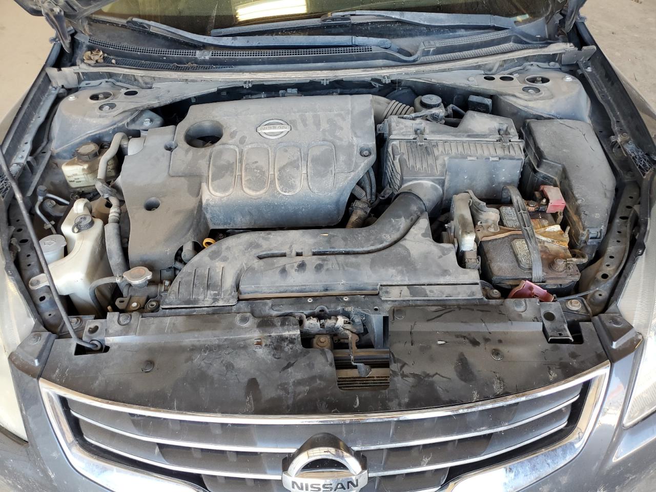 2010 Nissan Altima - Image 11