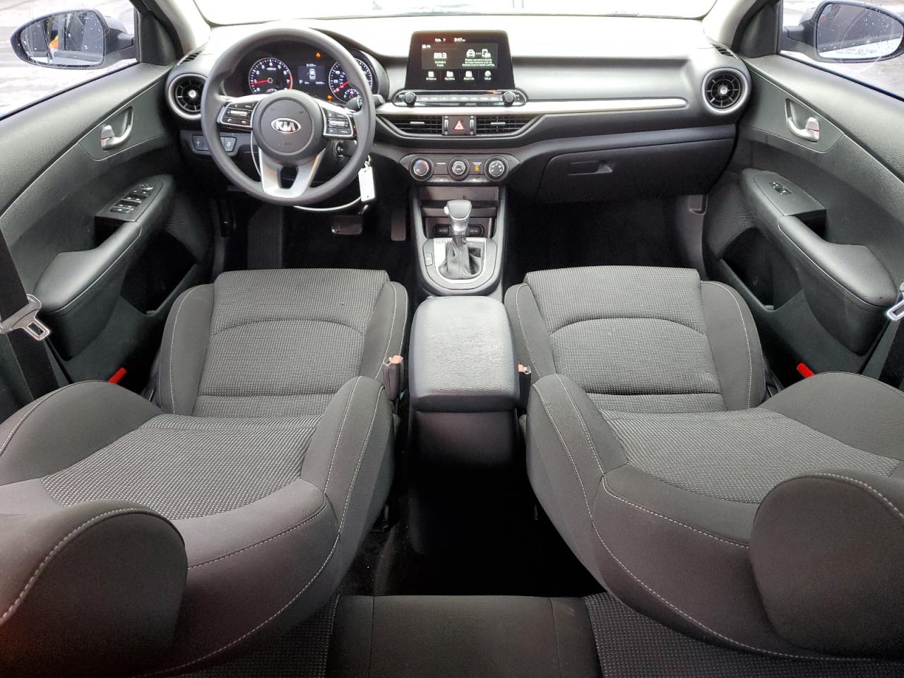 2021 Kia Forte - Image 8