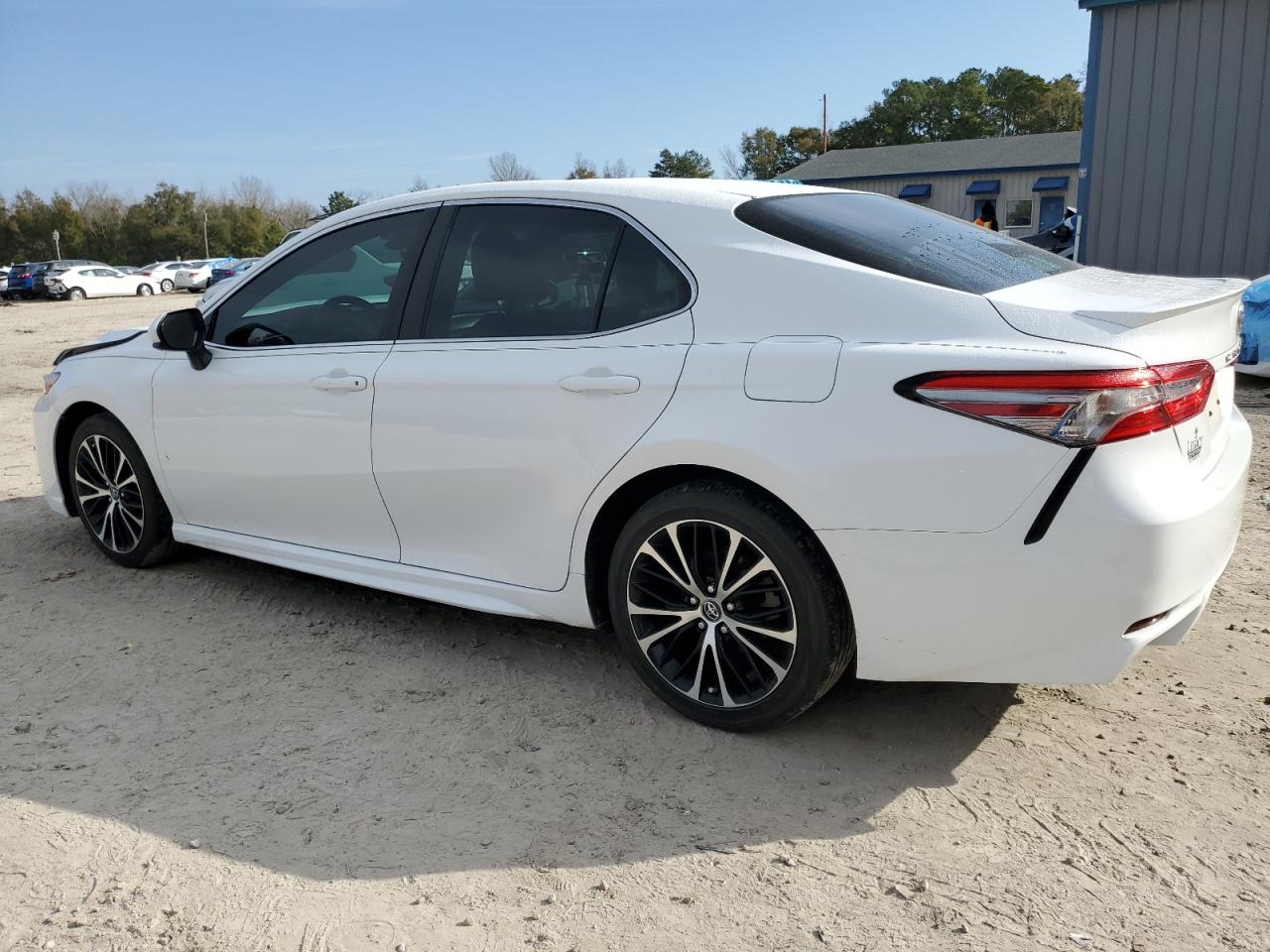 2018 Toyota Camry - Image 2