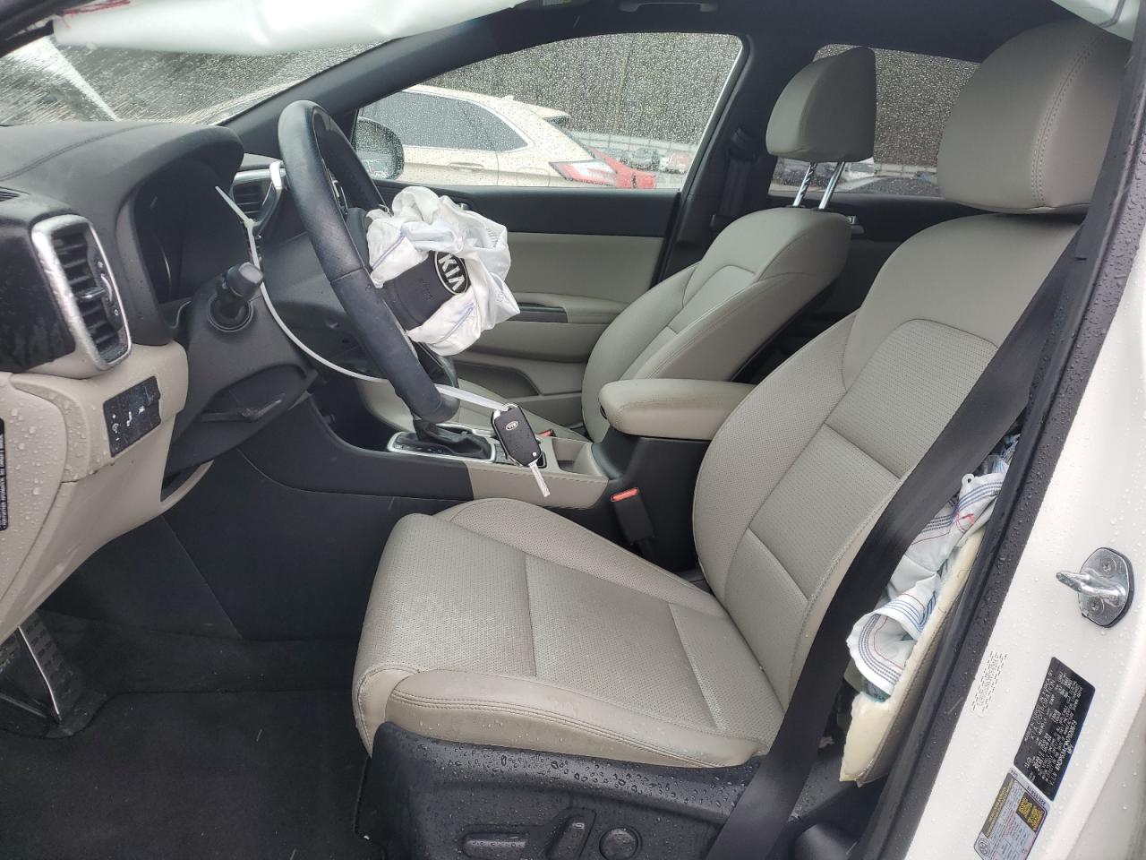 2022 Kia Sportage - Image 7