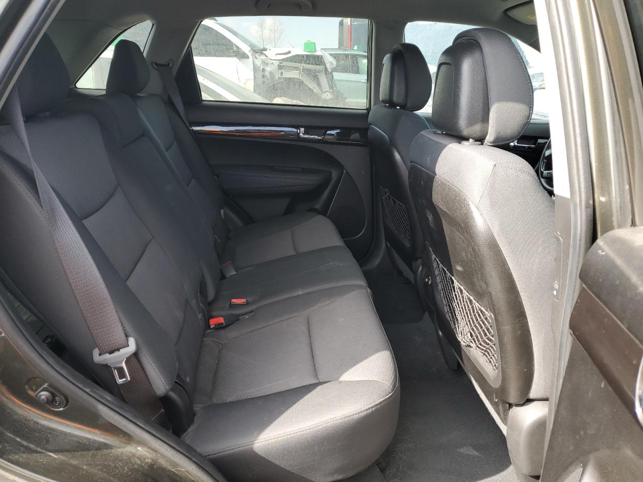 2012 Kia Sorento - Image 11