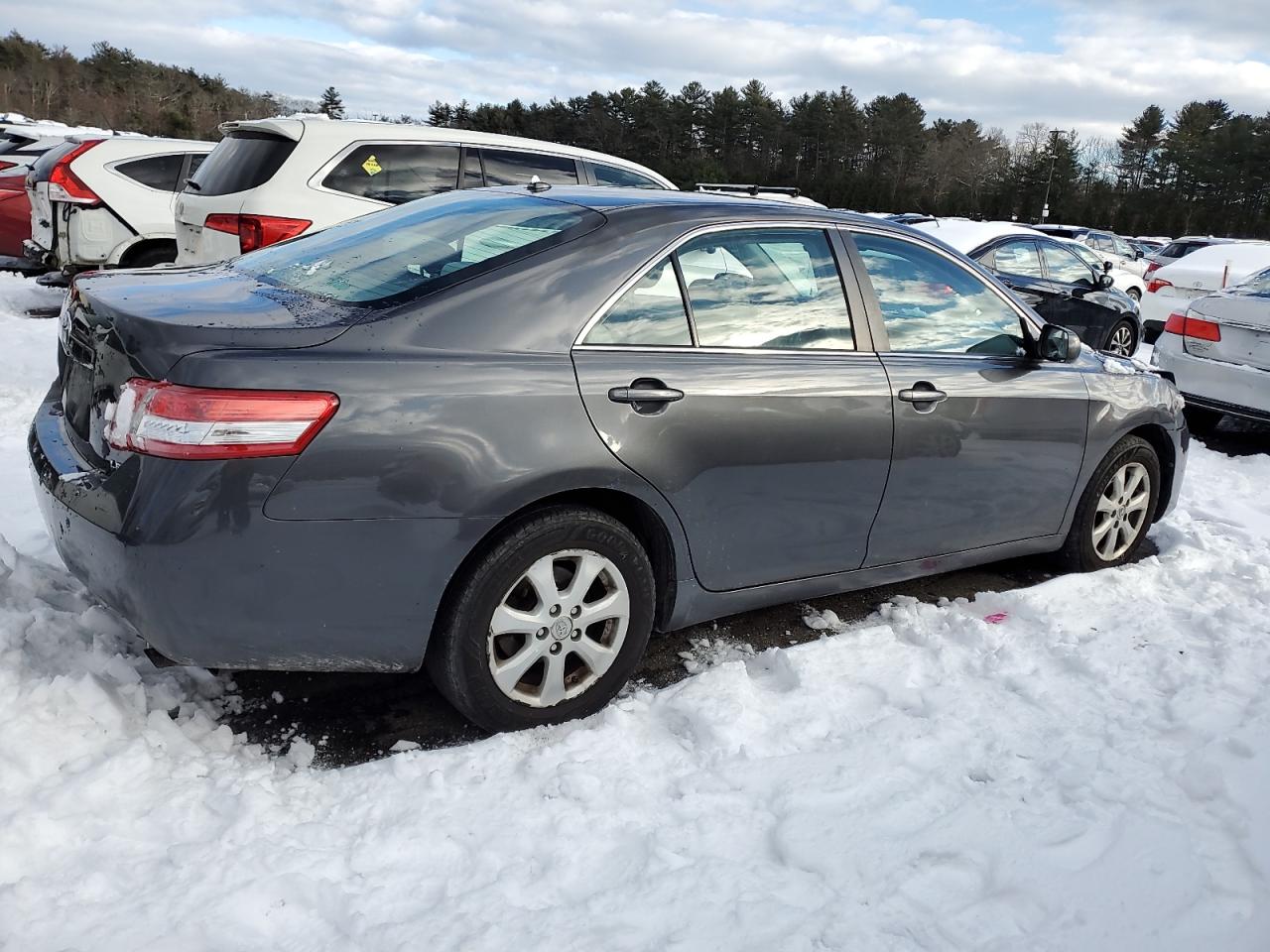 2011 Toyota Camry - Image 3
